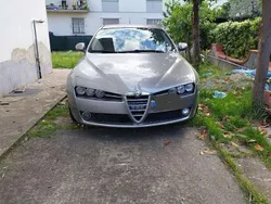 Usata 2009 Alfa Romeo 159 Tre volumi | 2000 € (Super prezzo)