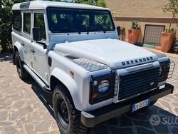 Bianco Usata 2015 Land Rover Defender SUV | 36.500 €