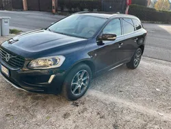 Blu/azzurro Usata 2017 Volvo XC60 Ocean Race SUV | 16.900 € (Buon prezzo)