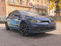 Blu Usata 2023 VW Polo Life Tre volumi | 16.490 € (Buon prezzo)