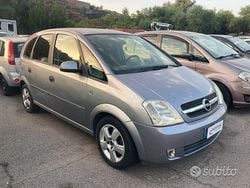 Grigio Usata 2006 Opel Meriva Cosmo Monovolume | 1990 € (Ottimo prezzo)