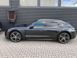 Grigio Usata 2022 Porsche Taycan Cross Turismo Tre volumi | 72.000 € (Ottimo prezzo)