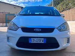 Usata 2010 Ford C-MAX Monovolume | 1950 € (Buon prezzo)