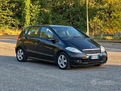 Nero Usata 2008 Mercedes A150 Avantgarde Tre volumi | 3500 € (Buon prezzo)