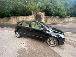 Nero Usata 2009 Mercedes B200 Monovolume | 4600 € (Buon prezzo)
