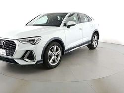 Bianco ghiaccio metallizzato Usata 2022 Audi Q3 Sportback S-Line SUV | 38.800 € (Buon prezzo)