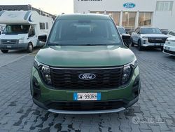 Verde Usata 2024 Ford Tourneo Courier Active Monovolume | 20.900 € (Buon prezzo)