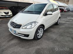 Bianco Usata 2009 Mercedes A160 Edition Tre volumi | 3499 € (Ottimo prezzo)