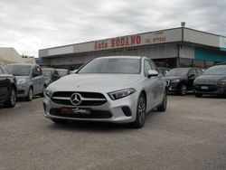 Argento Usata 2018 Mercedes A180 Sport Tre volumi | 21.499 € (Super prezzo)