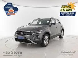 Indium grey metallizzato nero Usata 2023 VW T-Roc Life SUV | 24.500 € (Ottimo prezzo)