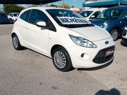 Bianco Usata 2015 Ford Ka Tre volumi | 3999 € (Buon prezzo)