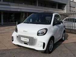 Bianco Usata 2021 Smart ForTwo Coupé Due volumi | 11.800 €