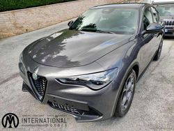 Grigio Usata 2024 Alfa Romeo Stelvio Sprint SUV | 38.990 € (Molto cara)