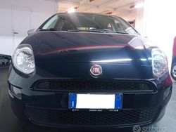 Blu Usata 2017 Fiat Punto Street Due volumi | 9990 € (Molto cara)