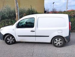 Bianco Usata 2016 Renault Kangoo Tre volumi | 5500 €