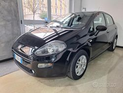 Blu Usata 2016 Fiat Punto Lounge Tre volumi | 6500 € (Ottimo prezzo)