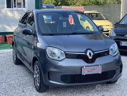 Grigio Usata 2021 Renault Twingo Vibes Due volumi | 9500 € (Ottimo prezzo)