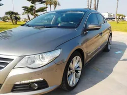 Grigio Usata 2011 VW CC Tre volumi | 10.990 € (Cara)