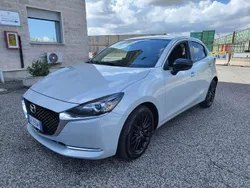 Bianco Usata 2023 Mazda 2 Exclusive Tre volumi | 14.990 € (Ottimo prezzo)