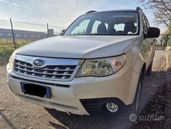 Bianco Usata 2012 Subaru Forester SUV | 10.500 € (Buon prezzo)