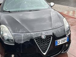 Nero Usata 2011 Alfa Romeo Giulietta Progression Tre volumi | 6000 € (Buon prezzo)