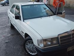 Bianco Usata 1985 Mercedes 190 Tre volumi | 1700 €