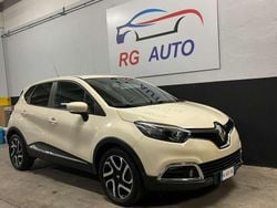 Panna Usata 2015 Renault Captur SUV | 6900 € (Buon prezzo)