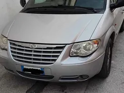 Usata 2005 Chrysler Voyager Monovolume | 1999 €
