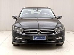 Nero Usata 2023 VW Passat Business Station wagon | 29.900 € (Buon prezzo)