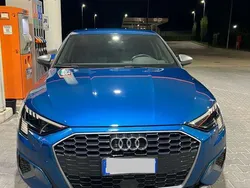 Blu/azzurro Usata 2020 Audi A3 Sportback e-tron Edition .1 Tre volumi | 29.000 € (Molto cara)