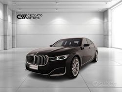 Nero Usata 2022 BMW 730 Comfort Edition Tre volumi | 52.800 € (Molto cara)