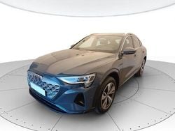 Grigio magnete Usata 2024 Audi Q8 e-tron Ambiente SUV | 72.900 € (Molto cara)