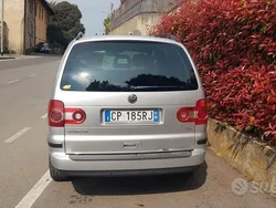 Usata 2004 VW Sharan Monovolume | 3500 €