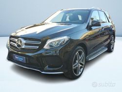Nero metallizzato Usata 2016 Mercedes GLE250 Premium Plus SUV | 29.700 € (Molto cara)