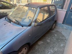 Blu Usata 2000 Fiat 600 Tre volumi | 850 € (Ottimo prezzo)