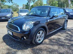 Nero Usata 2010 Mini Cooper Due volumi | 4800 € (Buon prezzo)