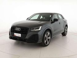 Grigio daytona perlato Usata 2021 Audi Q2 S-Line SUV | 27.900 € (Cara)
