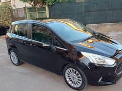 Nero Usata 2012 Ford B-MAX Monovolume | 4999 € (Buon prezzo)