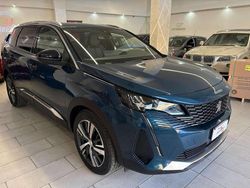 Blue celebes metallizzato Usata 2023 Peugeot 5008 Allure SUV | 21.999 € (Ottimo prezzo)