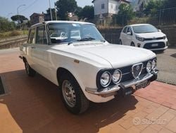 Bianco Usata 1970 Alfa Romeo Giulia Super Tre volumi | 12.000 €