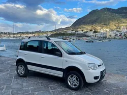 Bianco Usata 2011 Fiat Panda 4x4 Climbing Due volumi | 7500 € (Super prezzo)