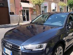 Blu Usata 2017 Audi A4 Tre volumi | 16.000 € (Buon prezzo)
