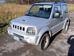 Usata 2005 Suzuki Jimny SUV | 12.500 € (Cara)