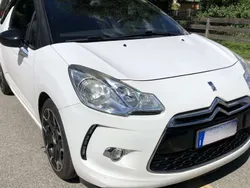 Bianco Usata 2011 Citroën DS3 Tre volumi | 3900 € (Buon prezzo)