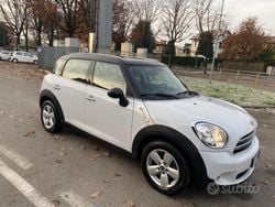 Bianco Usata 2014 Mini Cooper SD Countryman Business SUV | 8900 €