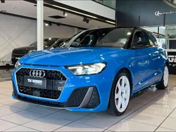 Blu Usata 2021 Audi A1 S-Line Due volumi | 23.999 € (Ottimo prezzo)