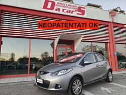Grigio Usata 2009 Mazda 2 Tre volumi | 3900 € (Buon prezzo)