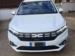 Usata 2024 Dacia Sandero Expression Tre volumi | 12.650 € (Ottimo prezzo)