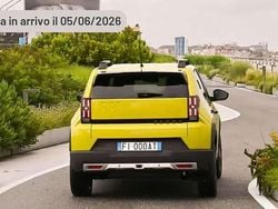Argento Nuova 2025 Fiat Grande Panda La Prima Due volumi | 21.540 €