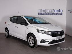 Bianco Usata 2022 Dacia Sandero Essentiel Tre volumi | 11.900 € (Buon prezzo)